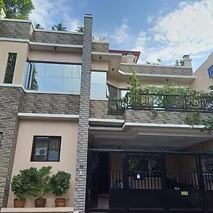 ルルド Paranaque City