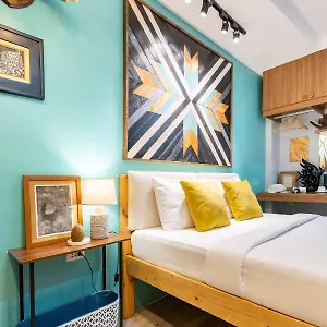 Bed & Breakfast Rain Airport