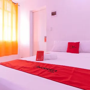  Hotel Reddoorz @ Jolly Orange Paranaque