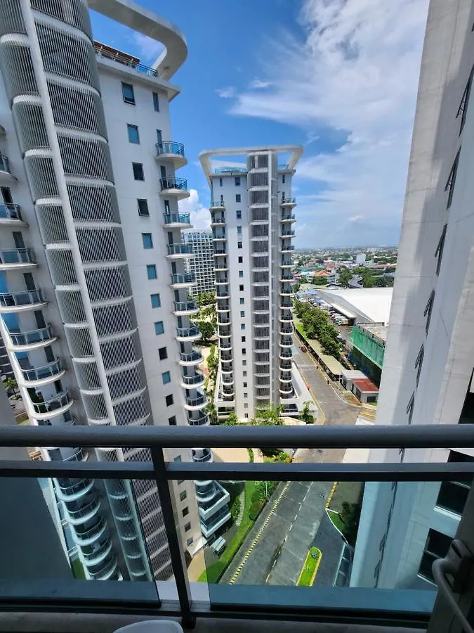 Paranaque City Azure Urban Resort Residences 0*, Paranaque City الفلبين